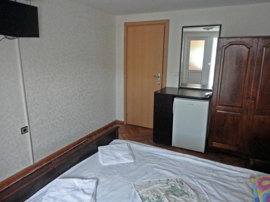 Guest Rooms Casa Luba Sveti Vlas Phòng bức ảnh