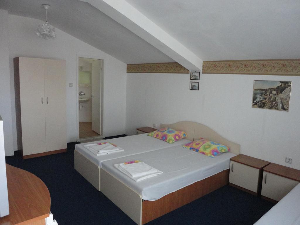 Guest Rooms Casa Luba Sveti Vlas Phòng bức ảnh